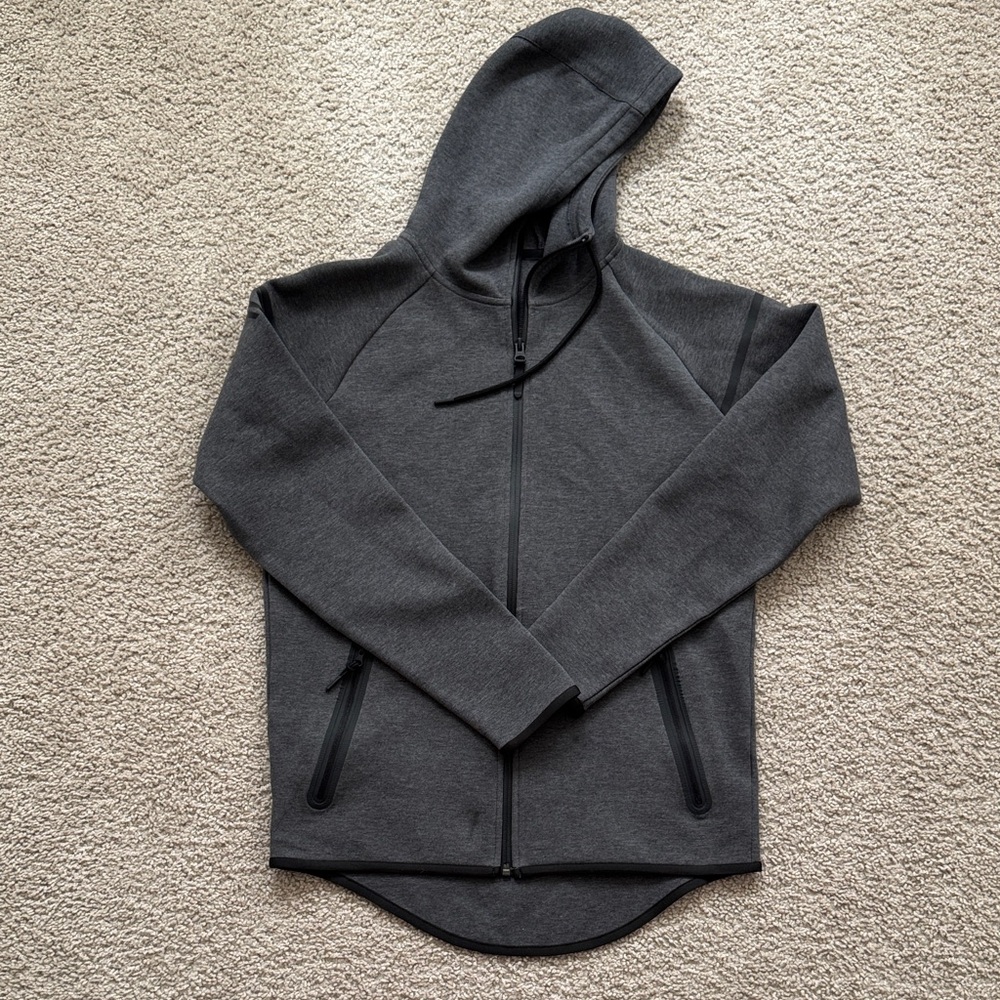 Peak Velocity Charcoal Gray Zip-Up Hoodie (Small)